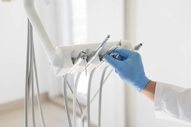 24/7 Emergency Dental Implants experts in Justice, IL